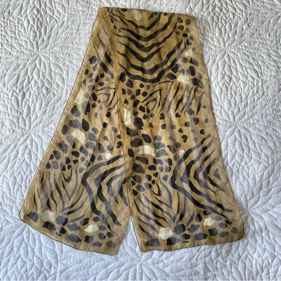 Leopard Print Scarf - Picture 2 of 5